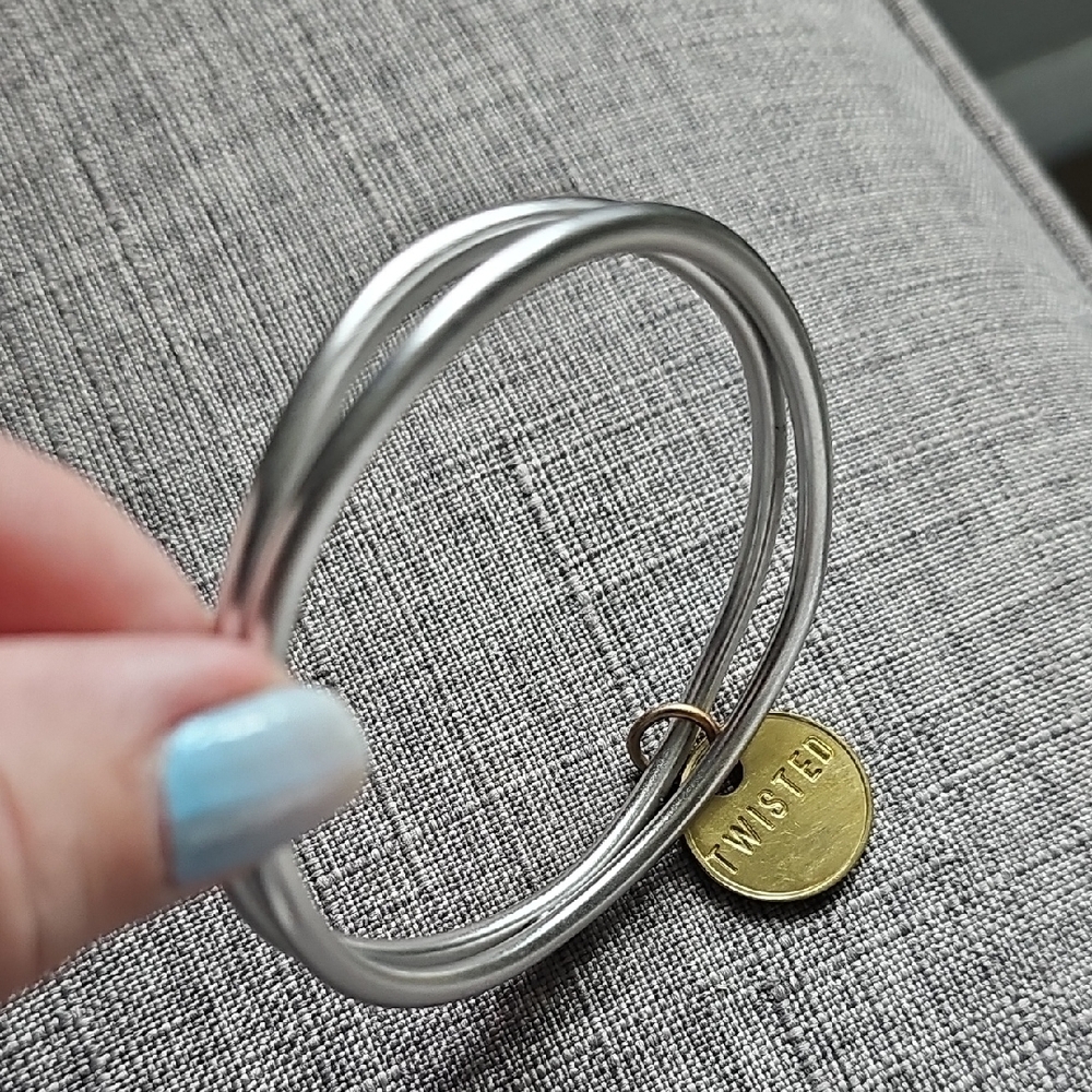 Gold and Silver Bracelet - Picture 5 of 6